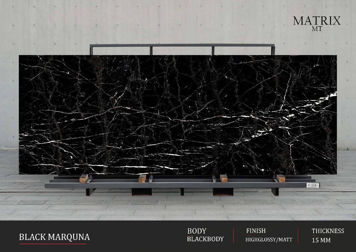 BLACK MARQUNA