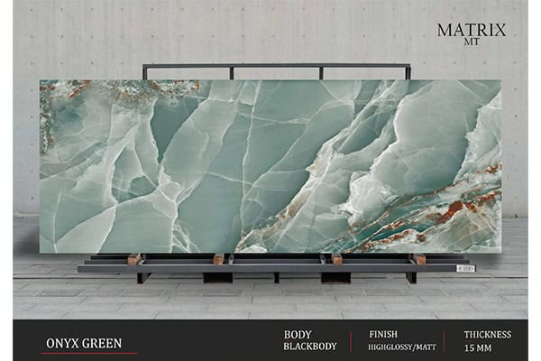 ONYX GREEN