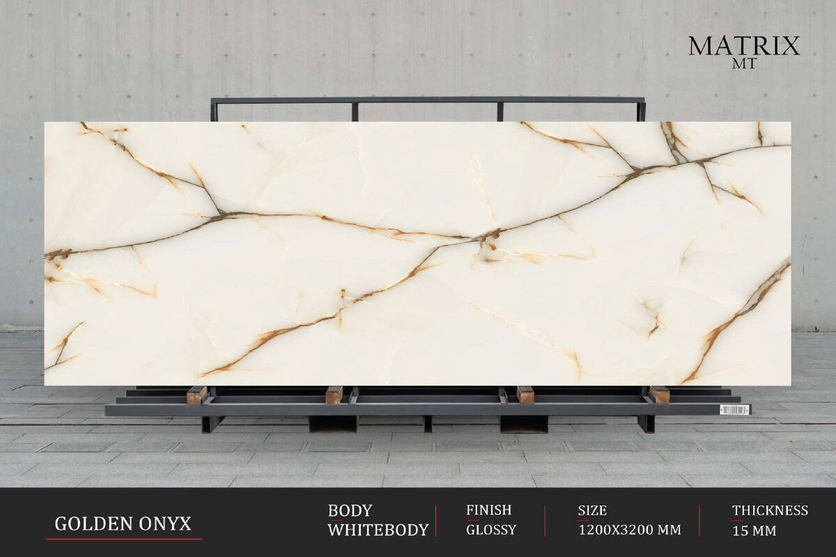 GOLDEN ONYX